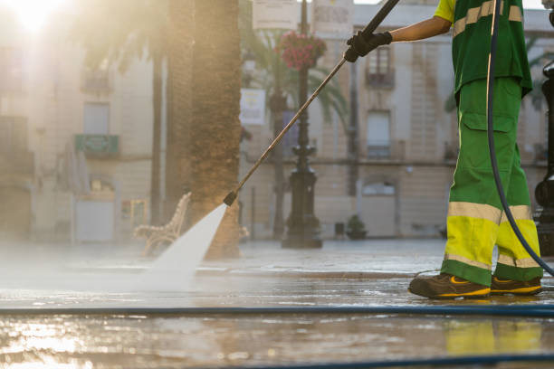 Best Deck Pressure Washing  in Amesti, CA